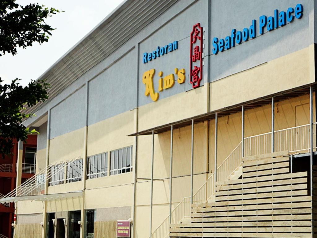 Hotel Suria Port Dickson Exterior photo
